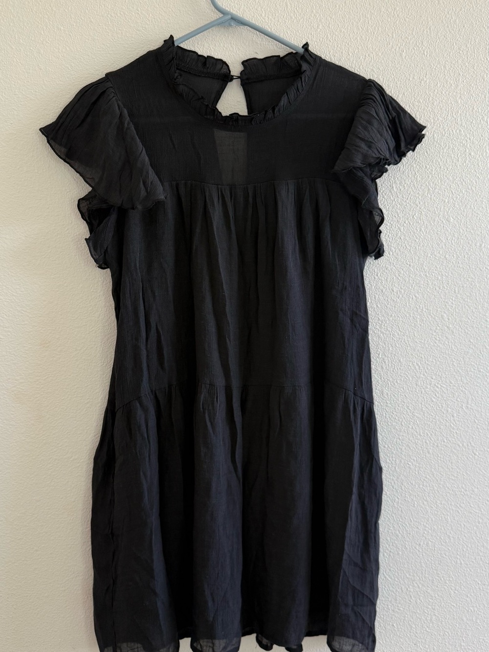 Black Ruffled Short Sleeve Shift Dress
